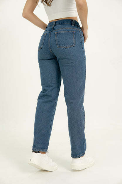 Ref 005 Jean Mom fit, azul claro