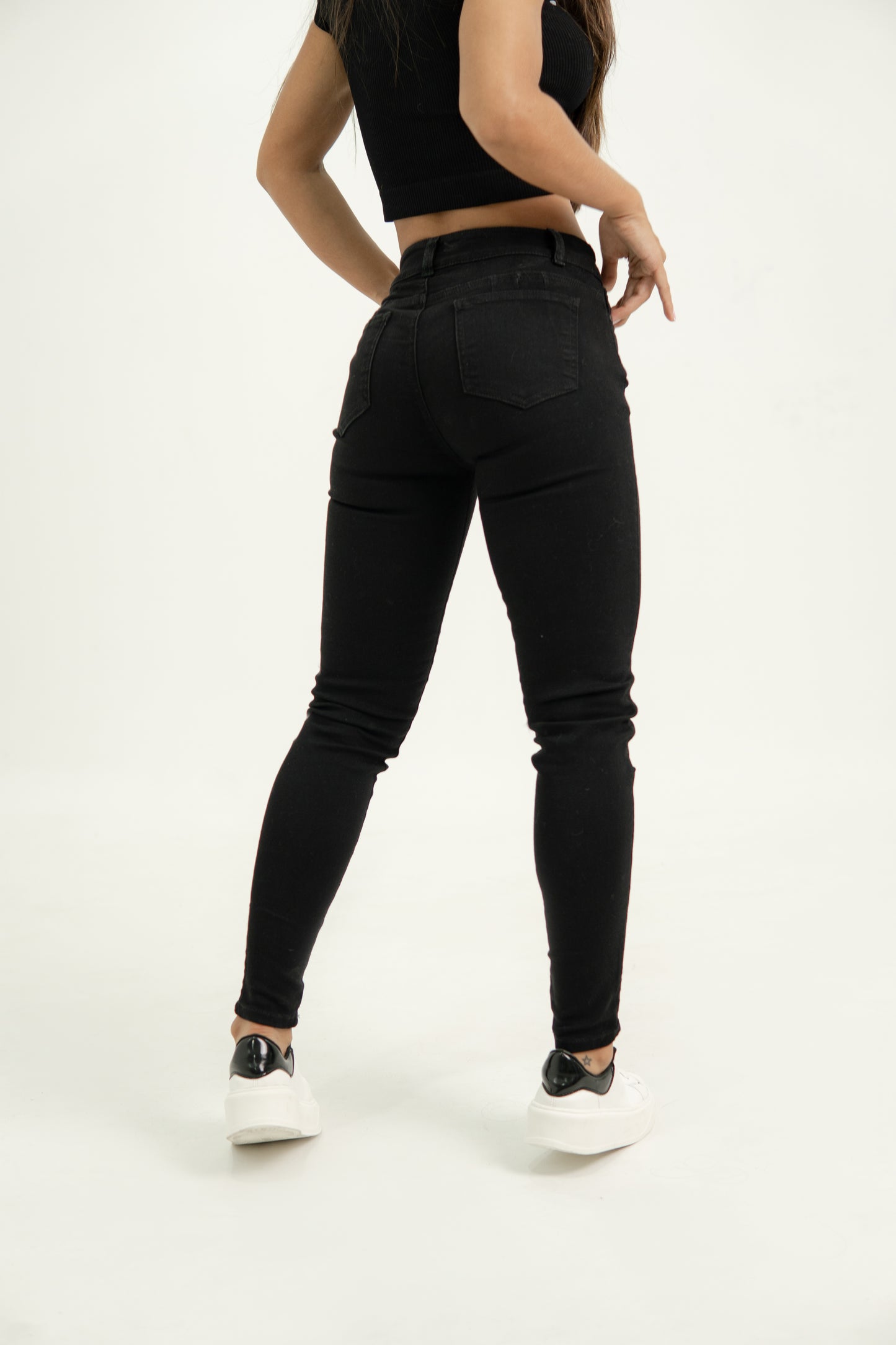 Ref 003 Jean skinny negro