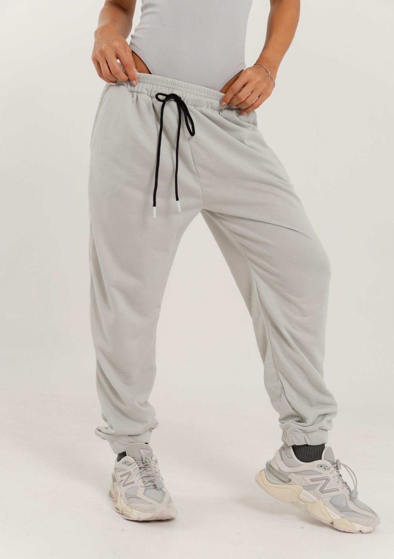 SET BODY + JOGGER RelaxFit -Gris